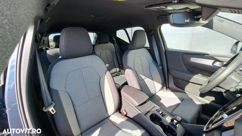 Volvo XC 40 B3 AT FWD MHEV Core - 6
