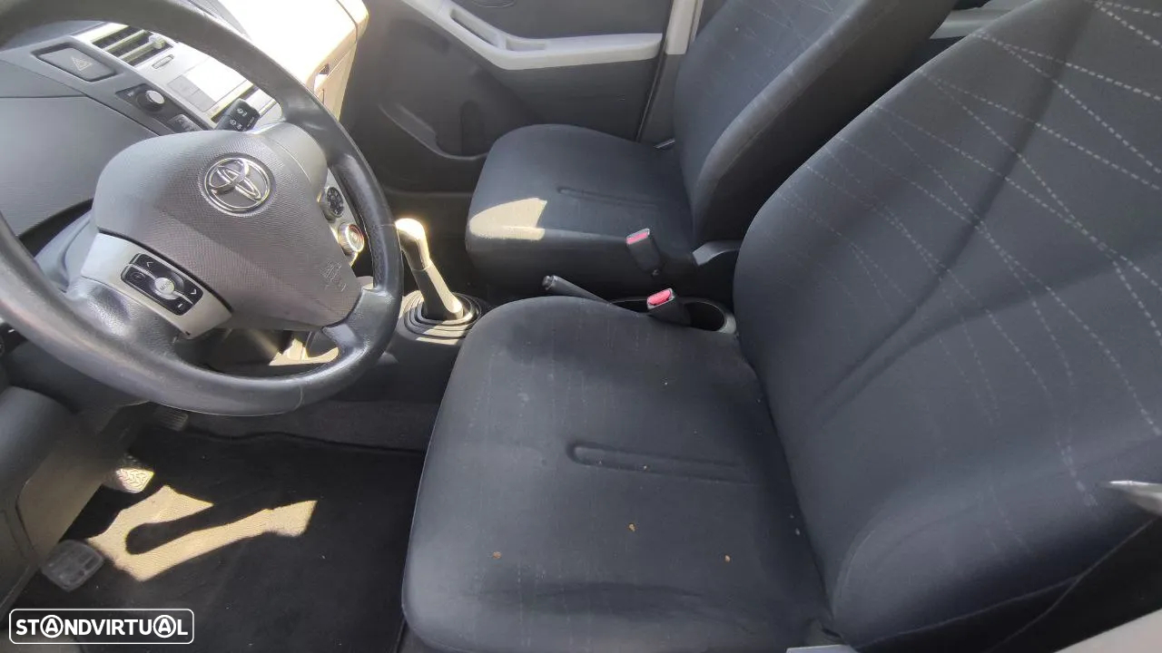 Toyota Yaris - 19