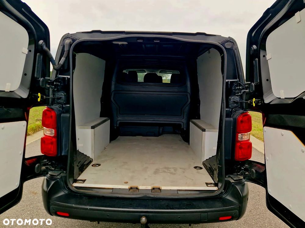 Opel Vivaro - 10