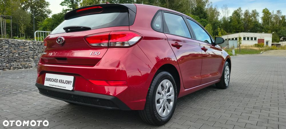 Hyundai i30 1.5 DPI Classic + - 5