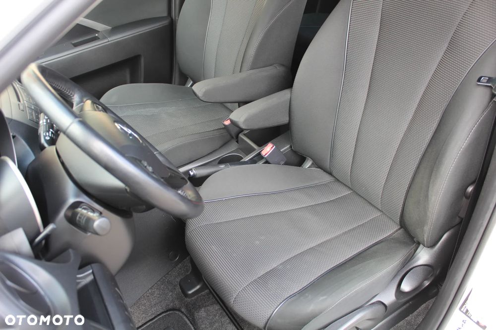 Mazda 5 - 14