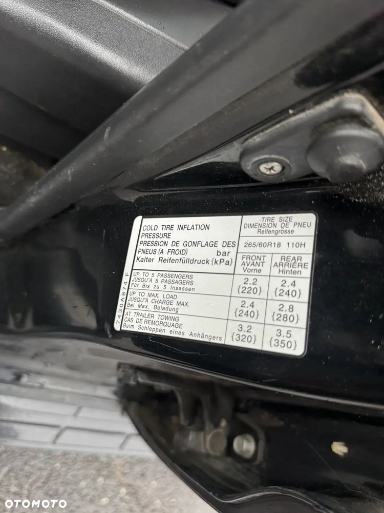 Mitsubishi Pajero 3.2 DID Instyle - 25