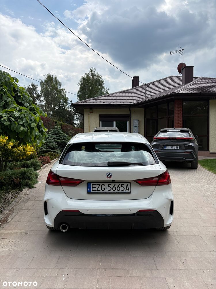 BMW Seria 1 118i M Sport - 3