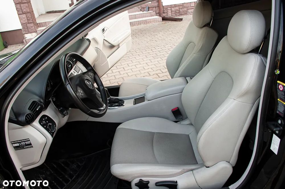 Mercedes-Benz CLC - 26
