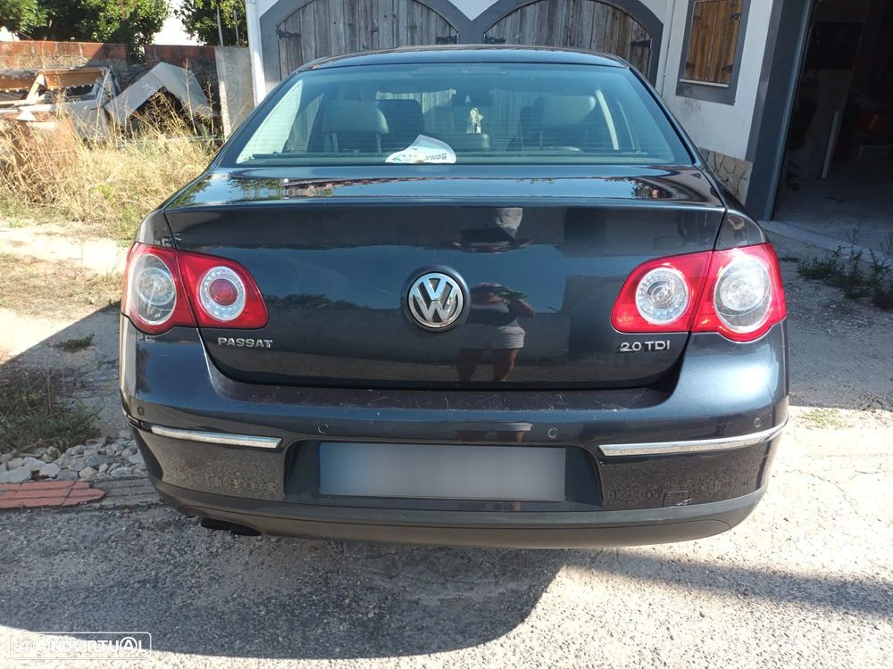 VW Passat 2.0 TDI Highline - 7