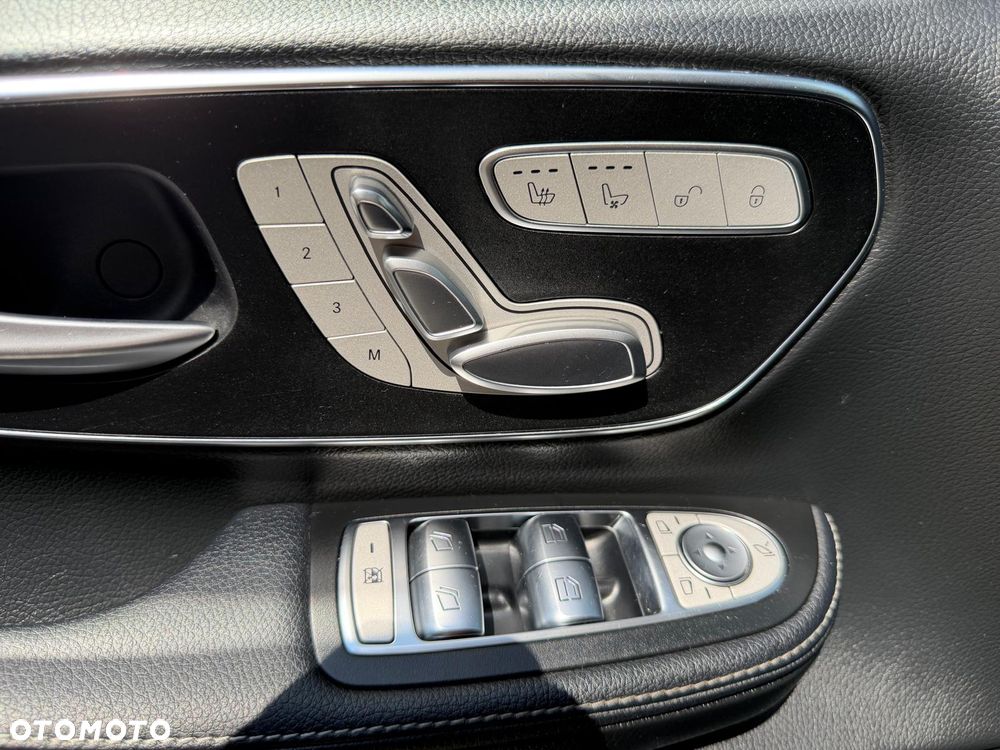 Mercedes-Benz Klasa V 300 d 4-Matic 9G-Tronic (d³ugi) - 20