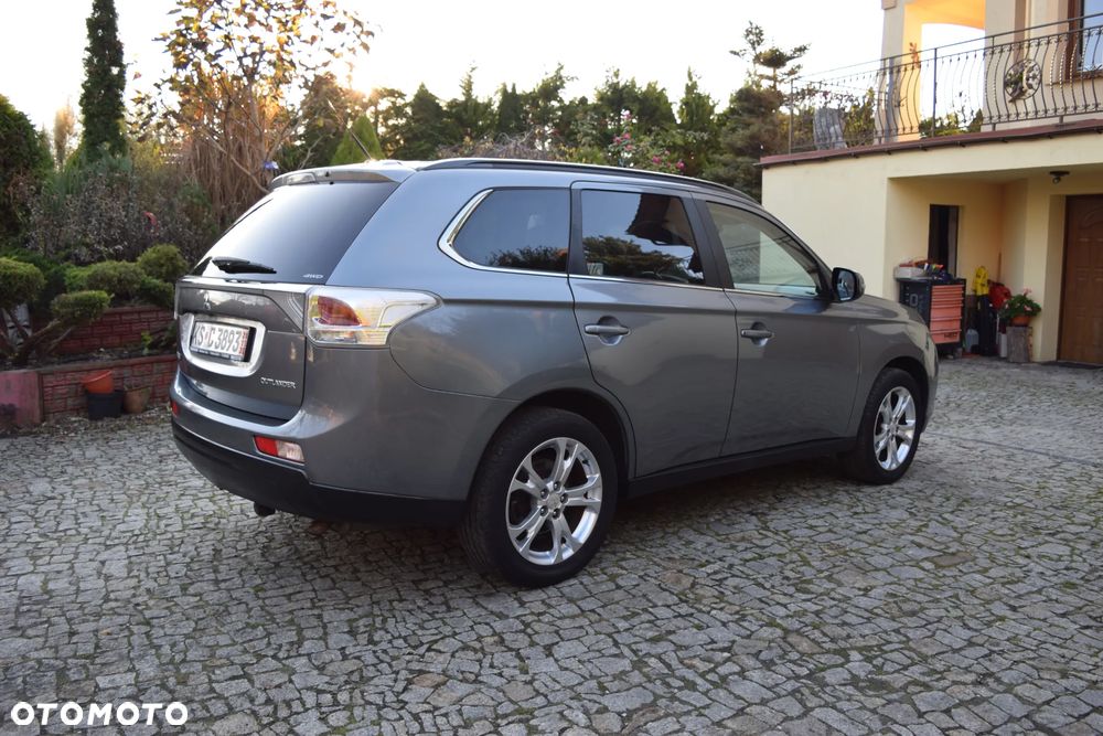 Mitsubishi Outlander 2.2 DID Instyle Navi - 7
