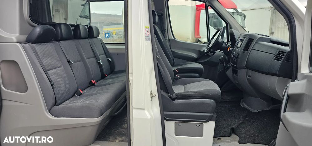 Volkswagen Crafter 2.5TDi - 11
