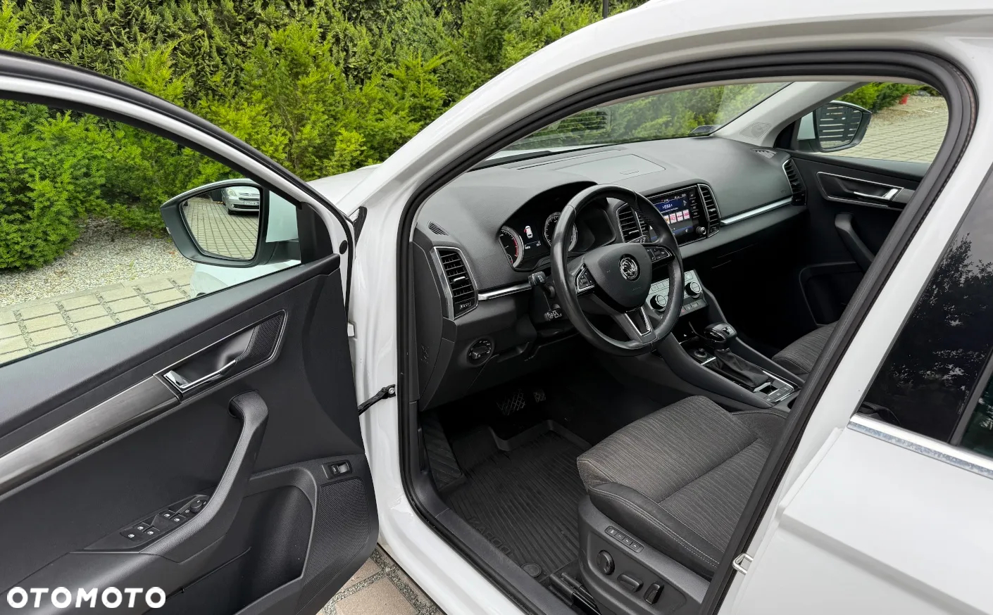 Skoda Karoq 1.5 TSI ACT 4x2 Style DSG - 10