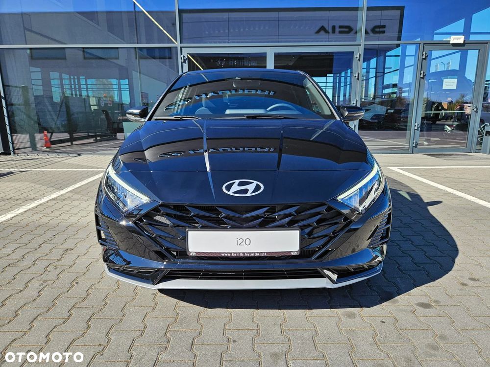Hyundai i20 1.0 T-GDi Modern Black DCT - 4
