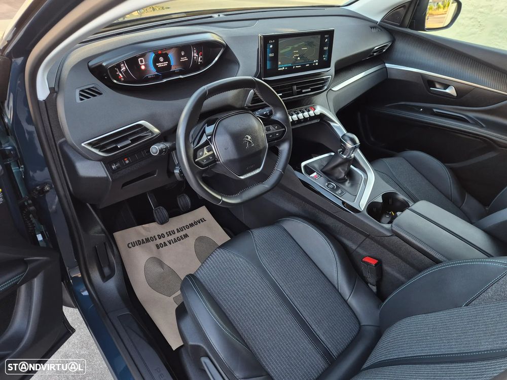 Peugeot 3008 1.5 BlueHDi Allure Pack - 5