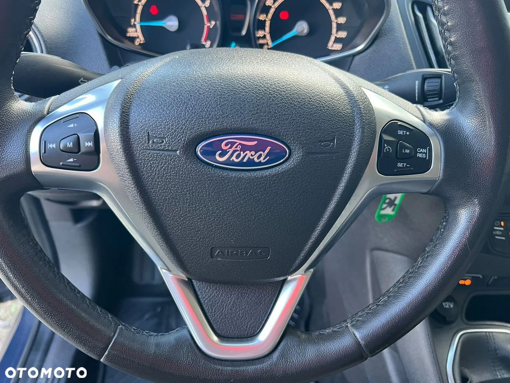 Ford Tourneo Courier 1.0 EcoBoost Ambiente - 25