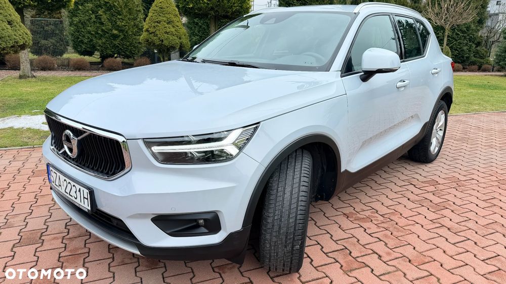 Volvo XC 40 T2 Essential - 4