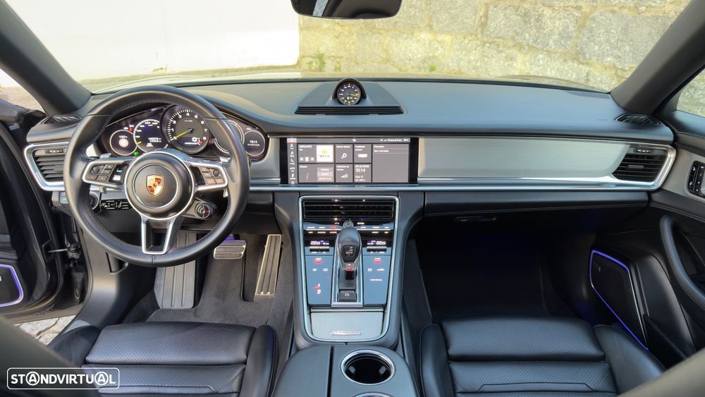 Porsche Panamera Sport Turismo 4 E-Hybrid - 8