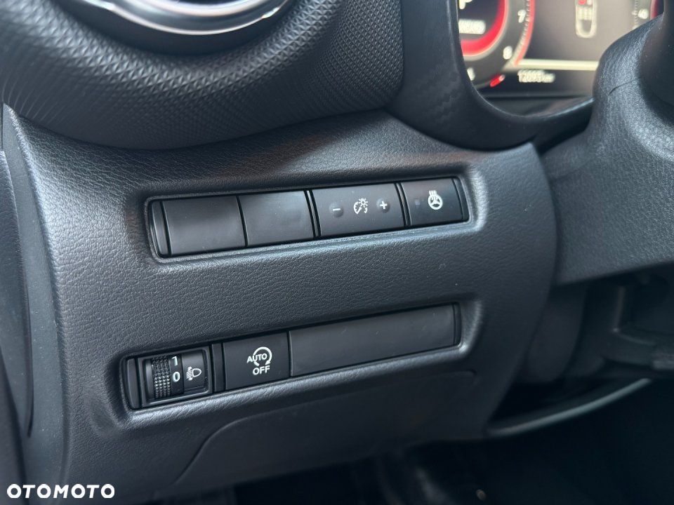 Nissan Juke - 15