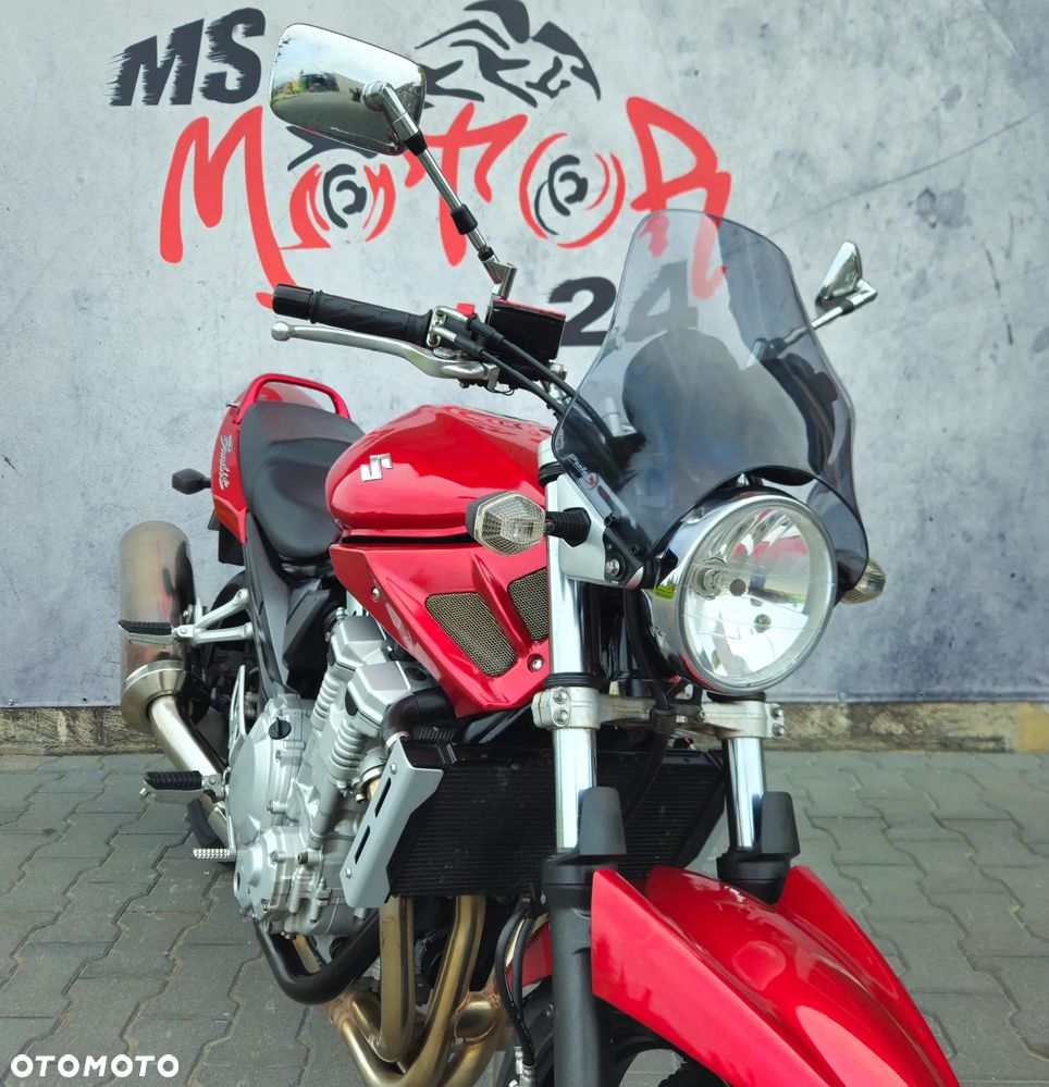 Suzuki Bandit - 25