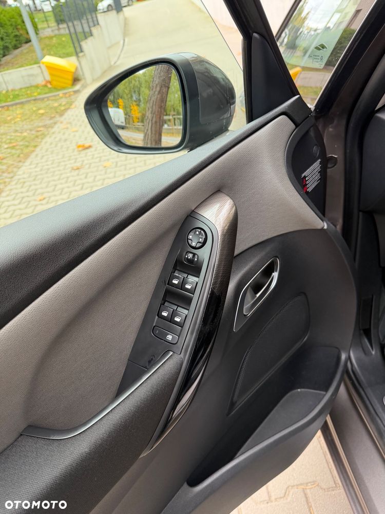 Citroën C4 Grand Picasso - 27