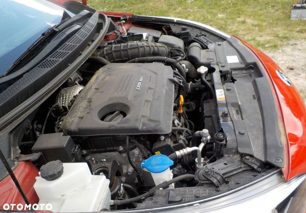 Kia Ceed - 6