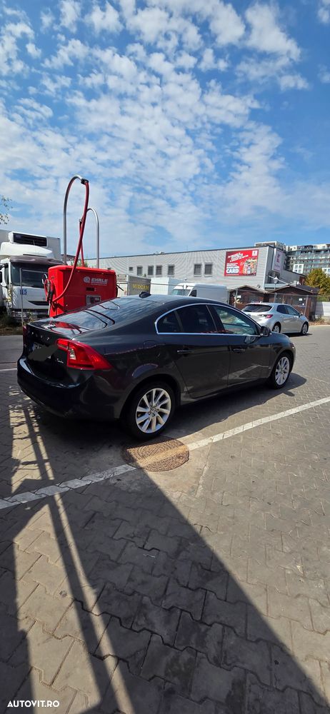 Volvo S60 - 2