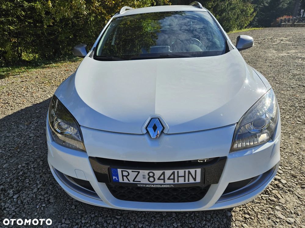 Renault Megane TCe 180 GT - 12