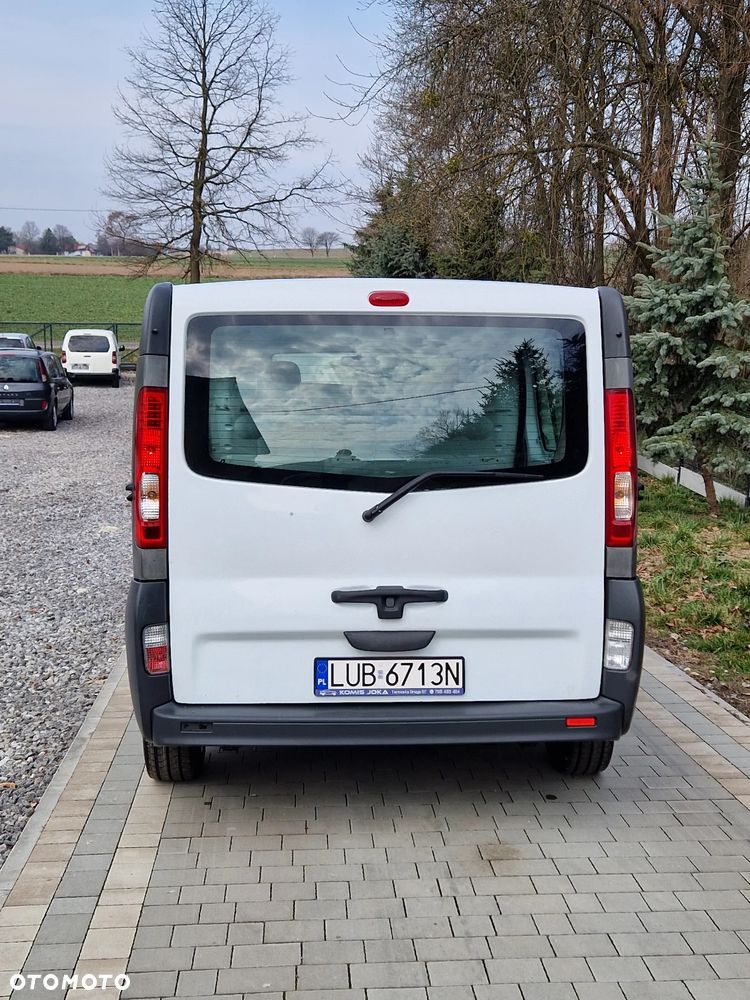 Renault Trafic - 9