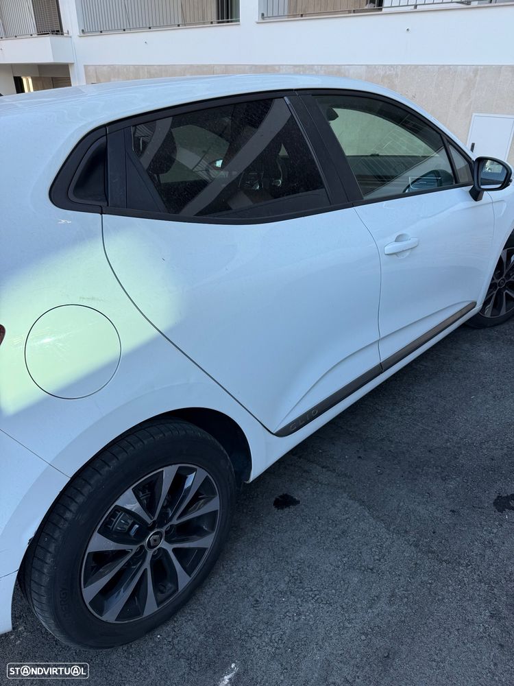 Renault Clio 1.0 TCe Exclusive - 2
