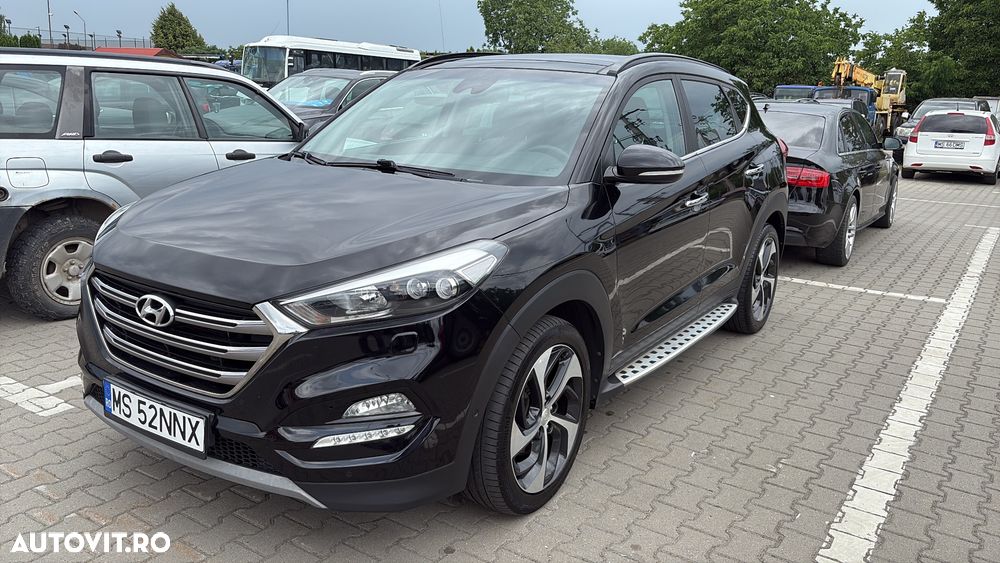 Hyundai Tucson - 2