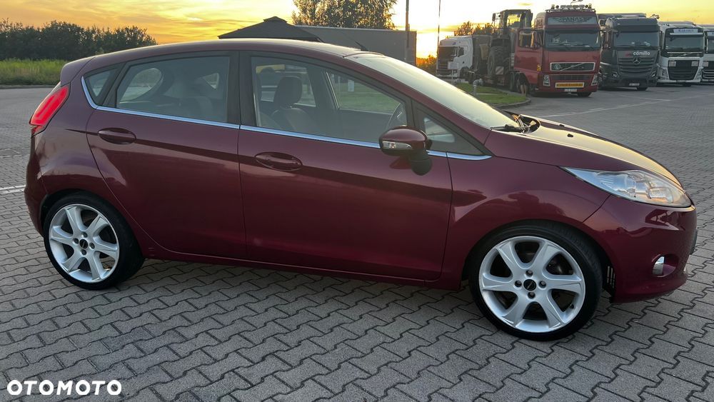 Ford Fiesta 1.25 Platinium X - 9