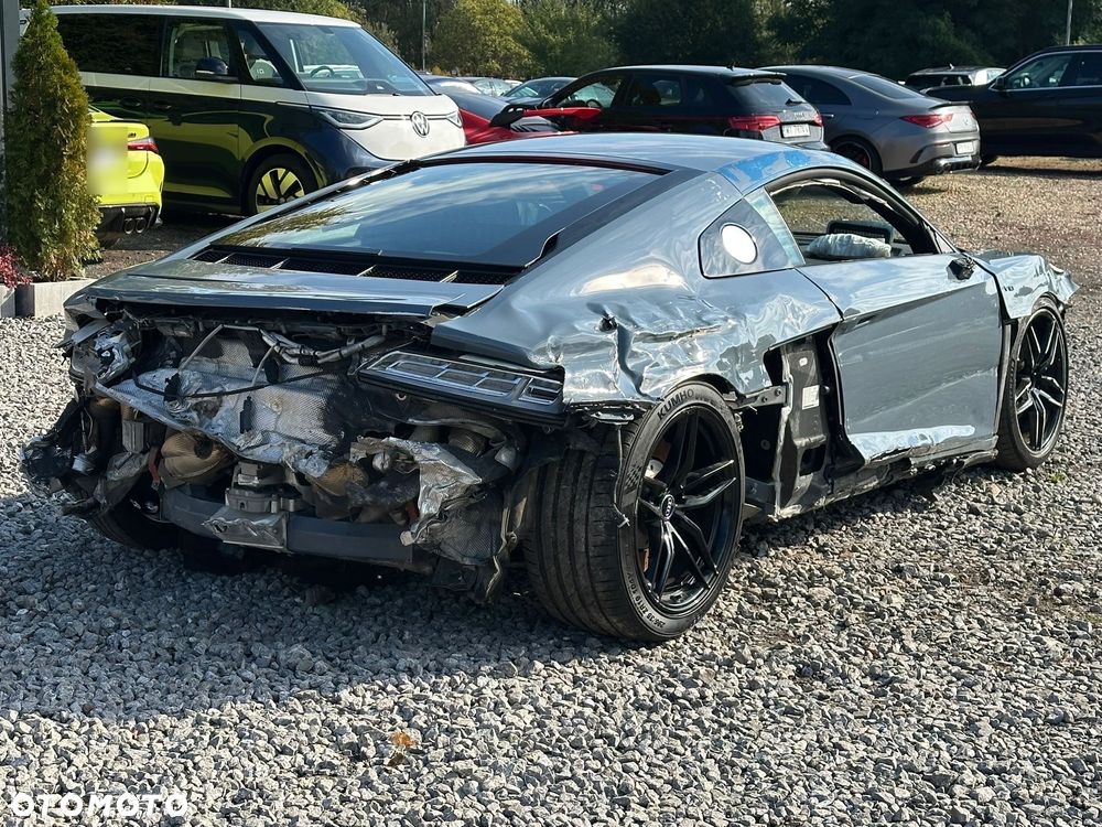 Audi R8 Coupé V10 RWD - 8