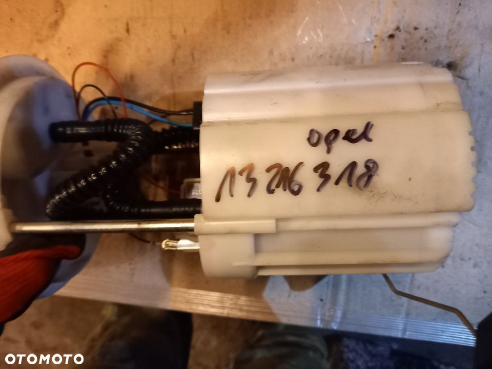 POMPA PALIWA OPEL CORSA D 1.2 B 13216318 - 3