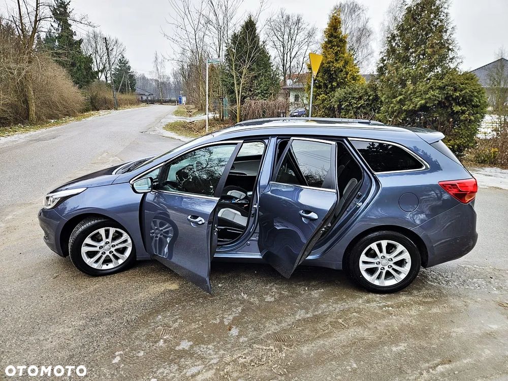 Kia Ceed 1.6 CRDi 128 Spirit - 23