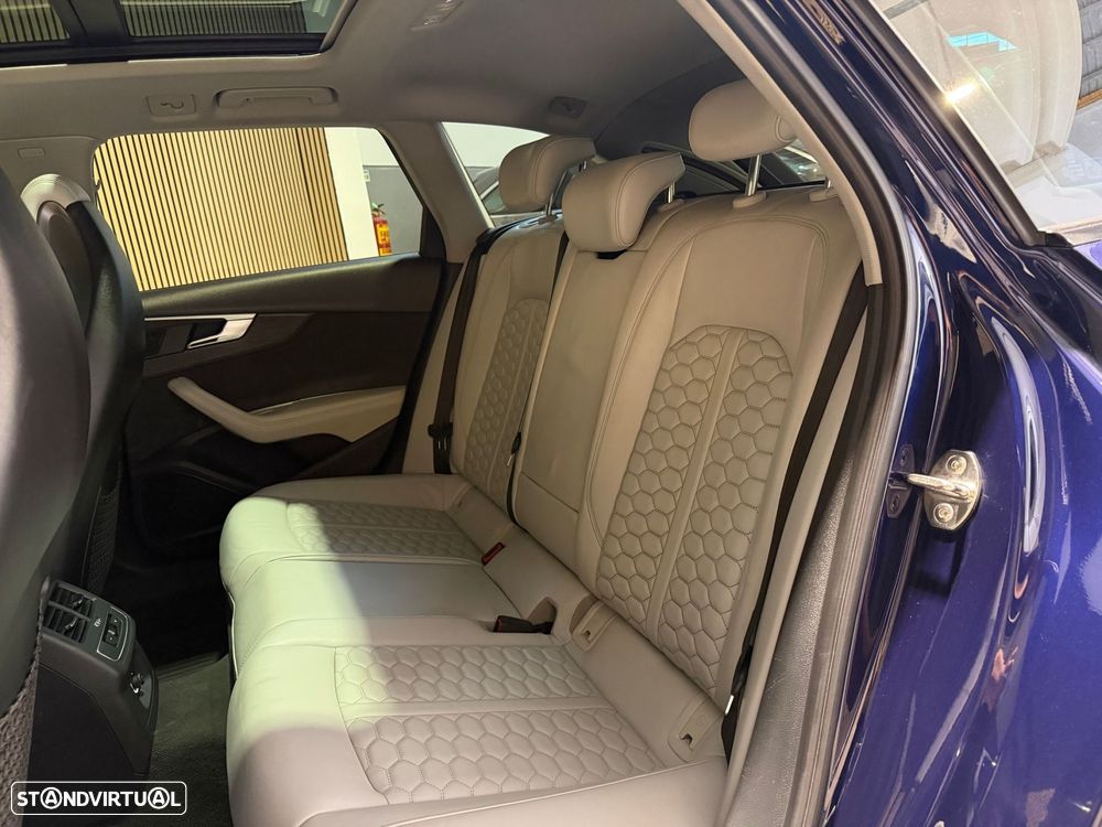 Audi RS4 Avant 2.9 TSI quattro Tiptronic - 38