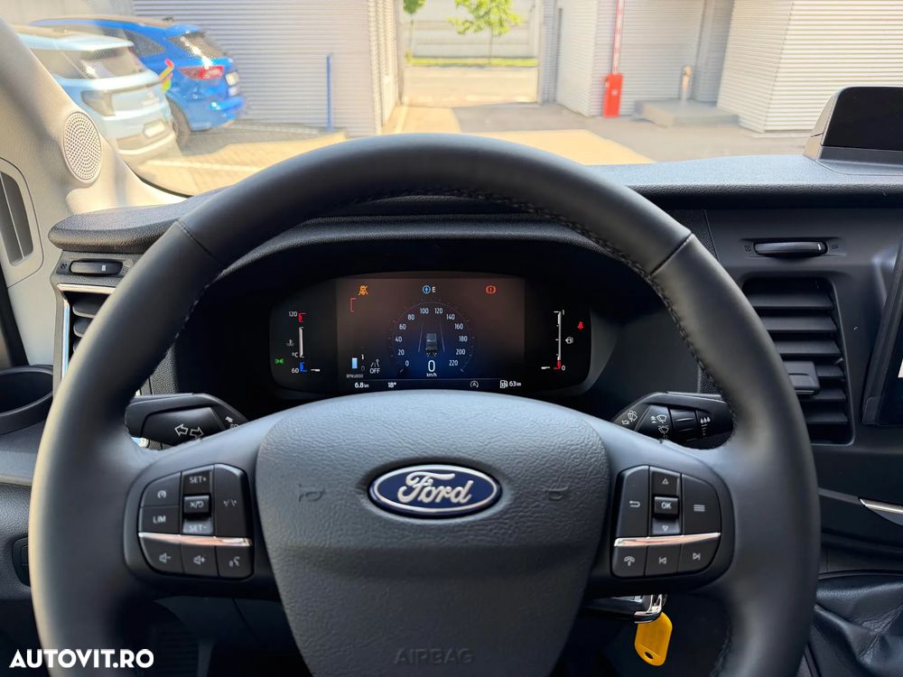 Ford Transit - 4