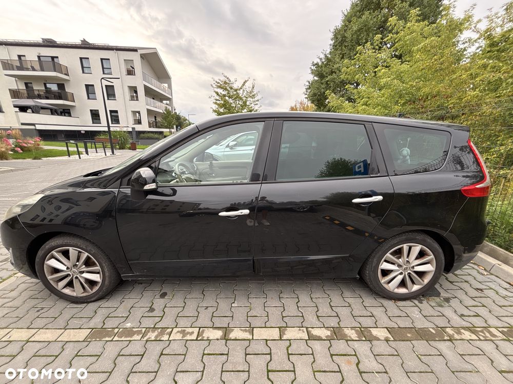 Renault Scenic - 2