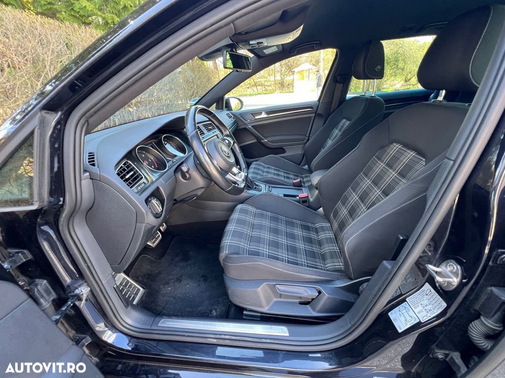 Volkswagen Golf GTD 2.0 TDI SCR DSG - 2
