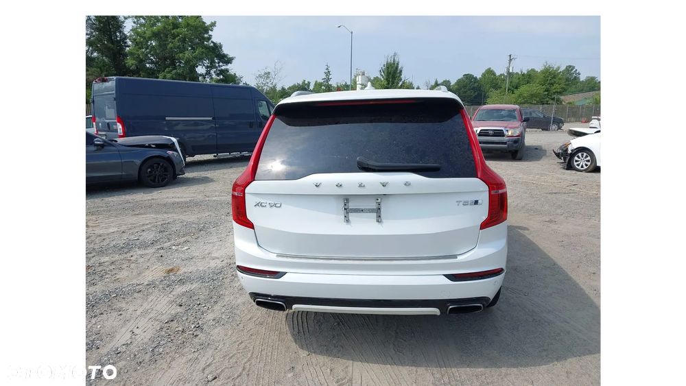 Volvo XC 90 T5 AWD R-Design 7os - 9