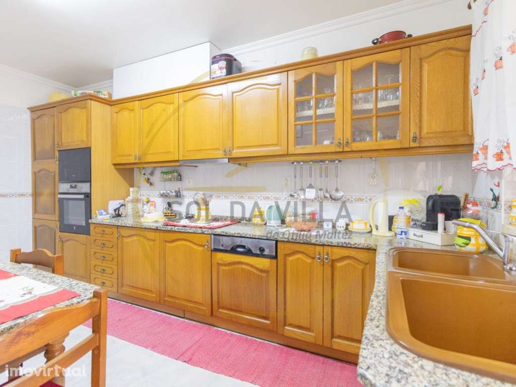 Moradia isolada térrea T4 - centro de Fernão Ferro - 365.000€ - Grande imagem: 3/48