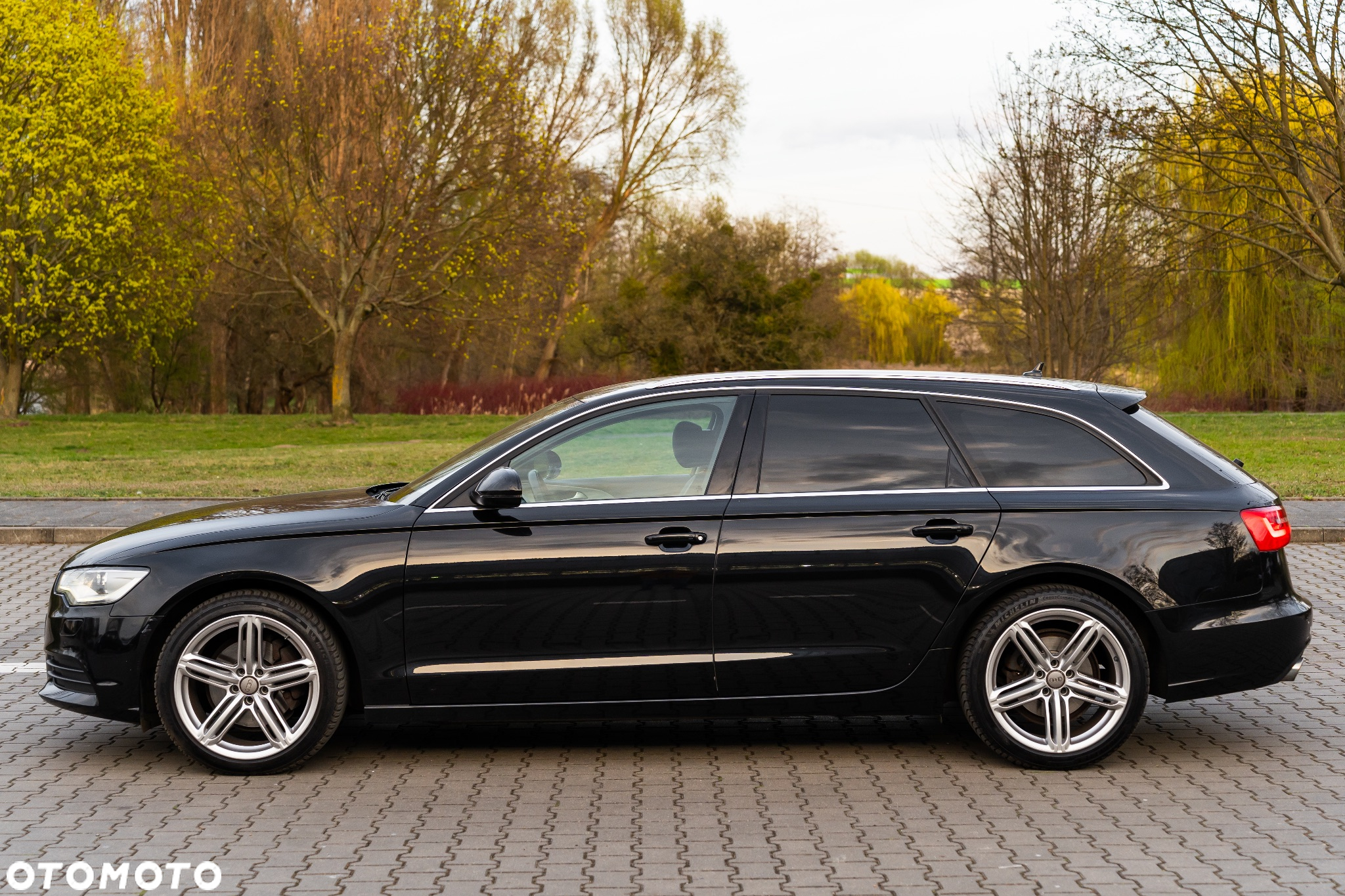 Audi A6 Avant 2.0 TDI Ultra S tronic - 4