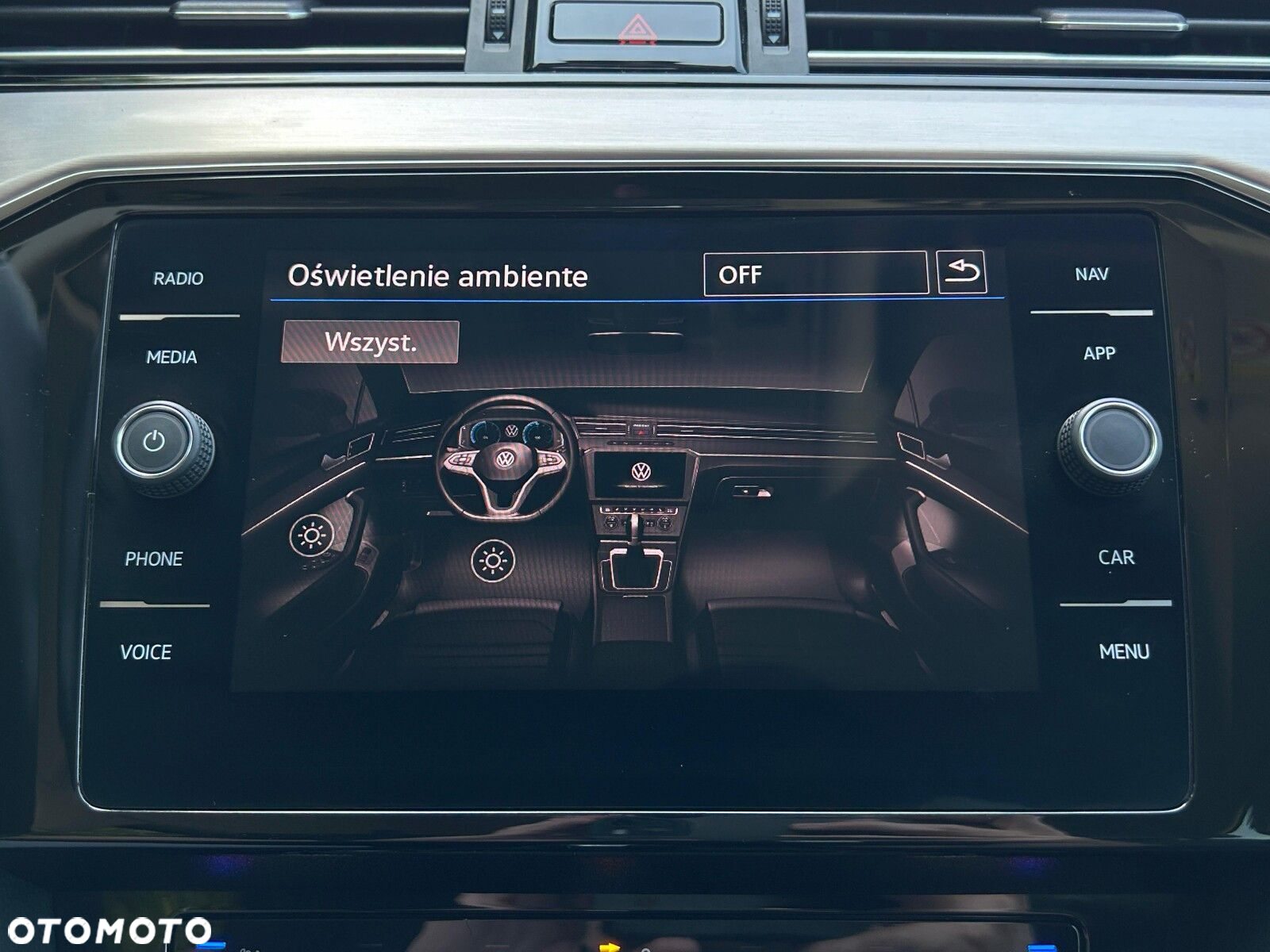Volkswagen Passat 2.0 TDI EVO Elegance DSG - 33