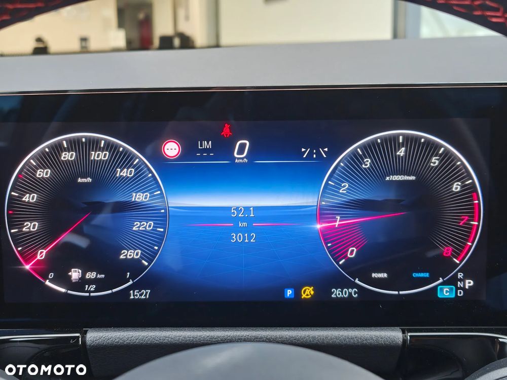 Mercedes-Benz GLA 200 AMG Line - 11
