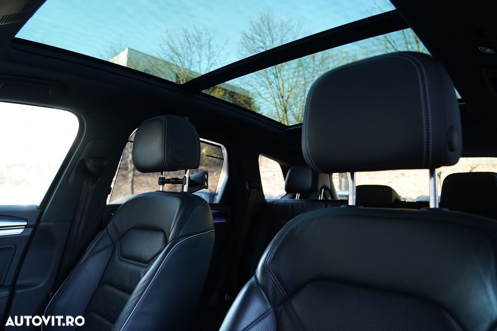 Volkswagen Touareg 3.0 V6 TDI 4Motion DPF Automatik R-Line - 40