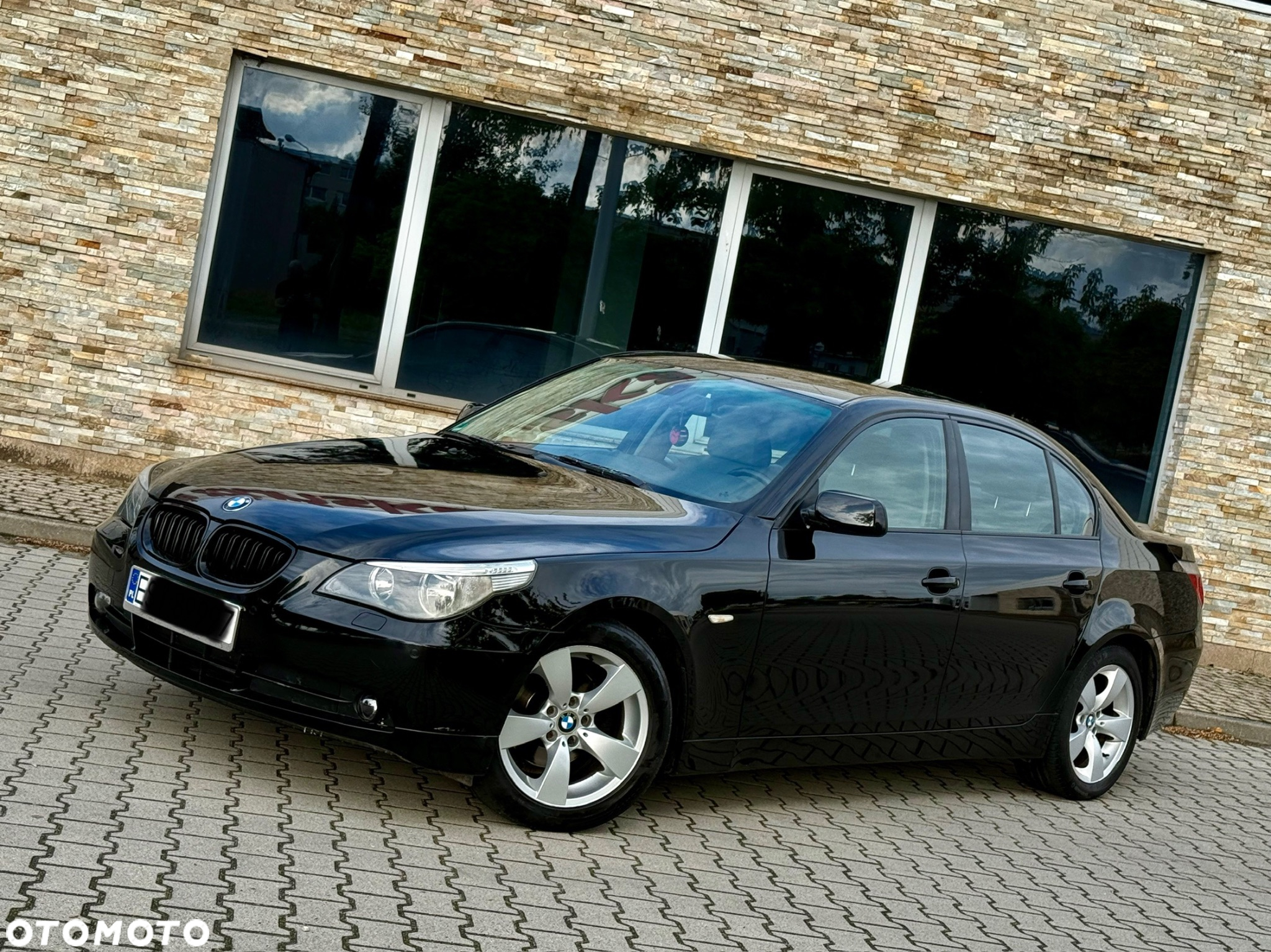 BMW Seria 5 - 11
