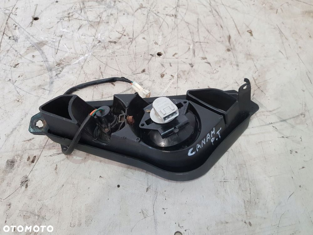 lampa prawa prawy tył 705004926 canam renegade 1000 17 rok - 9