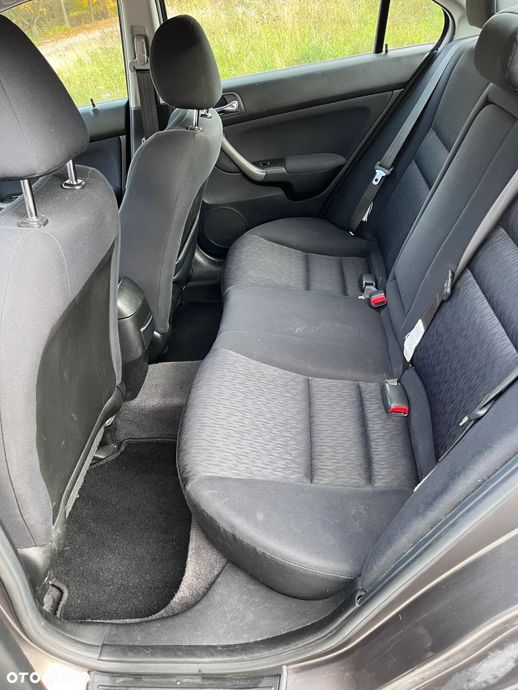 Honda Accord - 12