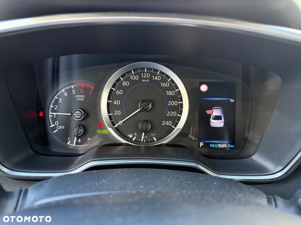 Toyota Corolla 1.8 Hybrid Comfort - 29