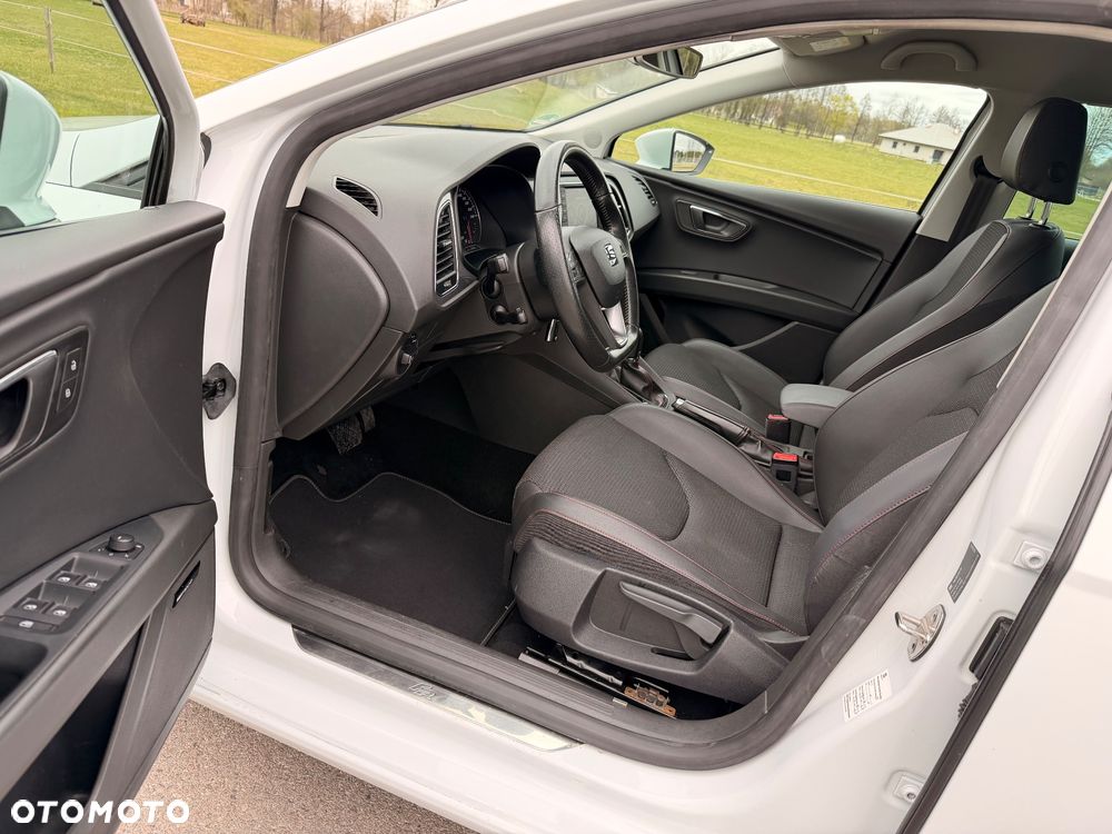 Seat Leon 2.0 TDI DPF DSG FR - 17