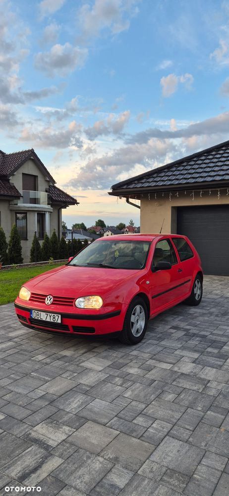 Volkswagen Golf 1.9 TDI Trendline - 1