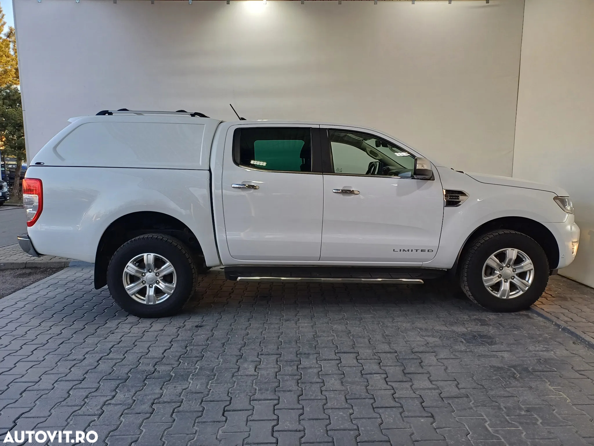 Ford Ranger Pick-Up 2.0 EcoBlue 170 CP 4x4 Cabina Dubla Limited Aut. - 25