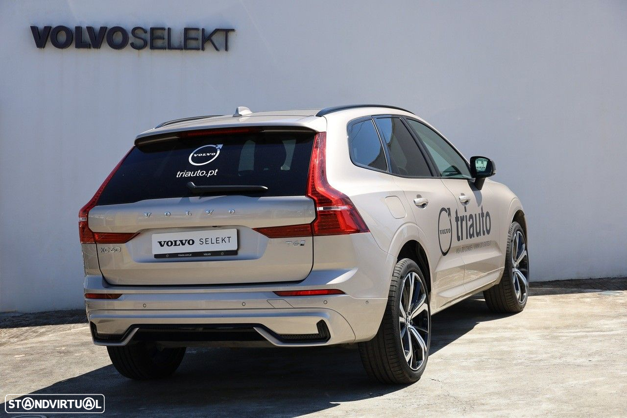 Volvo XC 60 2.0 T6 PHEV Ultimate Dark AWD - 23