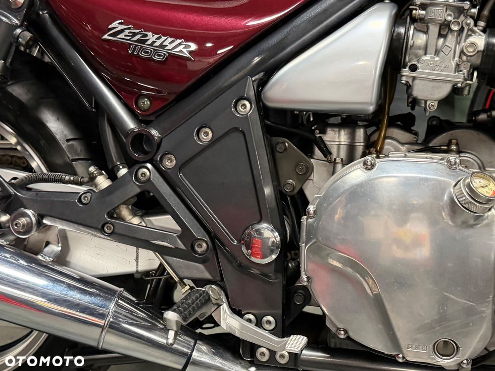 Kawasaki Zephyr - 16